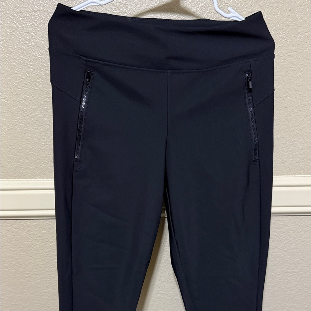 Black Athletic Pants with Zipper Pockets